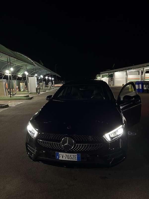 Usata Mercedes A180 Premium 116 CV (85 kW) 2019 Berlina