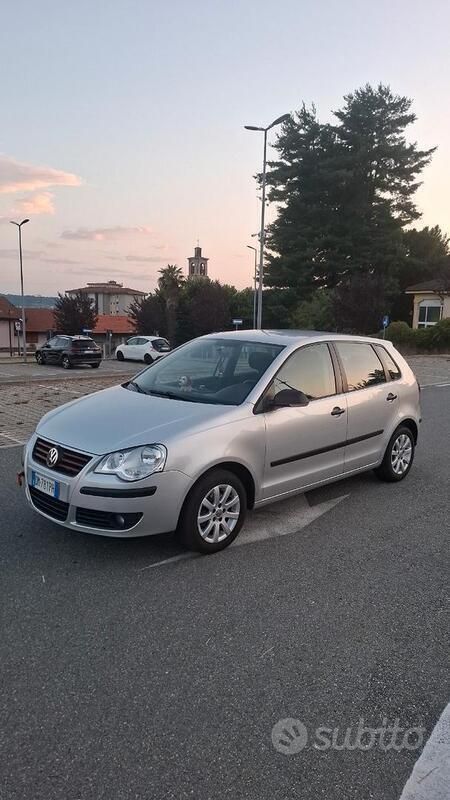Usata 2008 VW Polo Due volumi | 4900 € (Molto cara) - Immagine 1/4