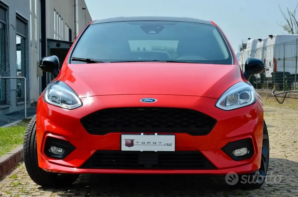 Usata Ford Fiesta ST-Line 95 CV (69 kW) 2019 Rosso Utilitaria