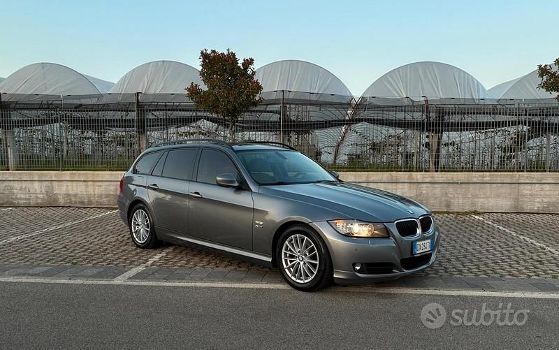 Usata BMW 320 M Sport 177 CV (130 kW) 2009 Grigio Station wagon