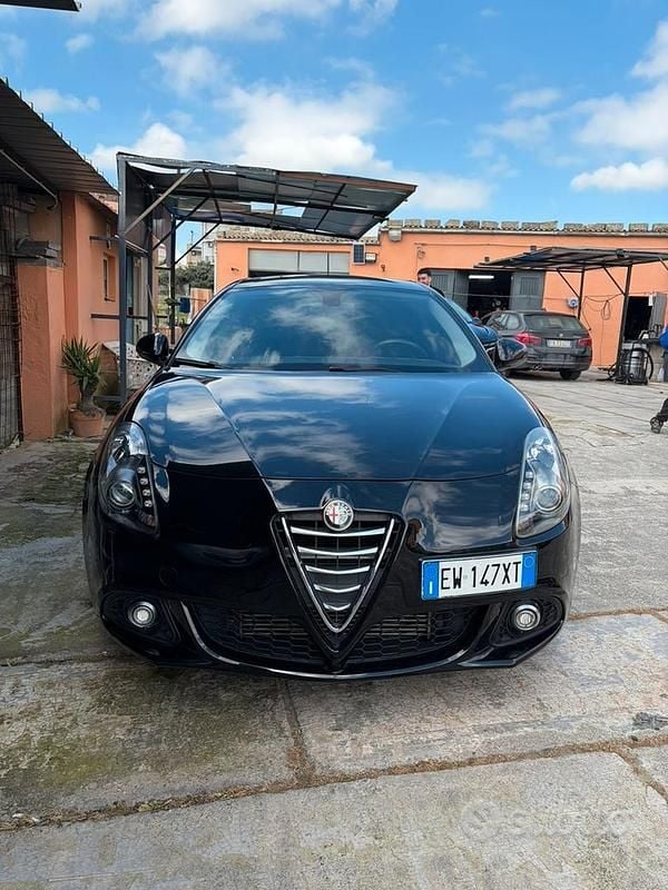 Usata Alfa Romeo Giulietta 105 CV (77 kW) 2014 Nero Utilitaria