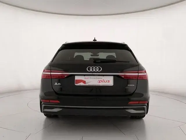Usata Audi A6 S-Line 204 CV (150 kW) 2025 Nero mito metallizzato Station wagon