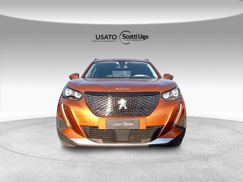 Usata Peugeot 2008 Allure 131 CV (96 kW) 2020 000 SUV