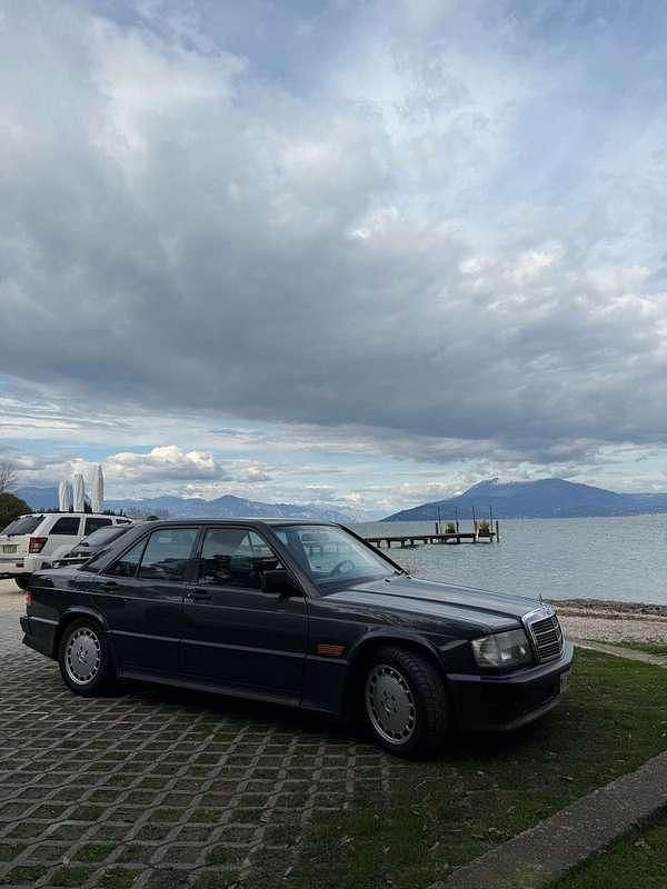 Usata Mercedes 190 185 CV (136 kW) 1985 Berlina