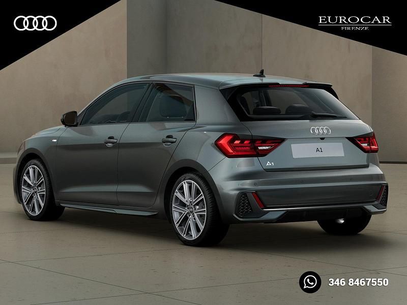 Nuova Audi A1 Sportback S-Line 116 CV (85 kW) 2025 Grigio chronos metallizzato nero mito me Utilitaria