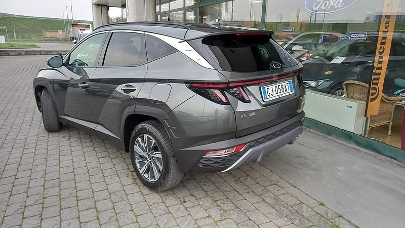Usata Hyundai Tucson 179 CV (131 kW) 2022 Verde SUV
