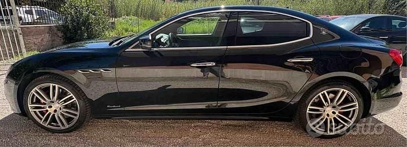 Usata Maserati Ghibli 250 CV (183 kW) 2020 Nero Berlina