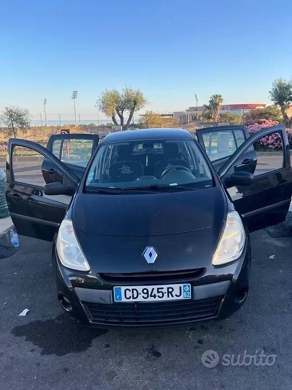 Usata Renault Clio III 2012 Nero Berlina
