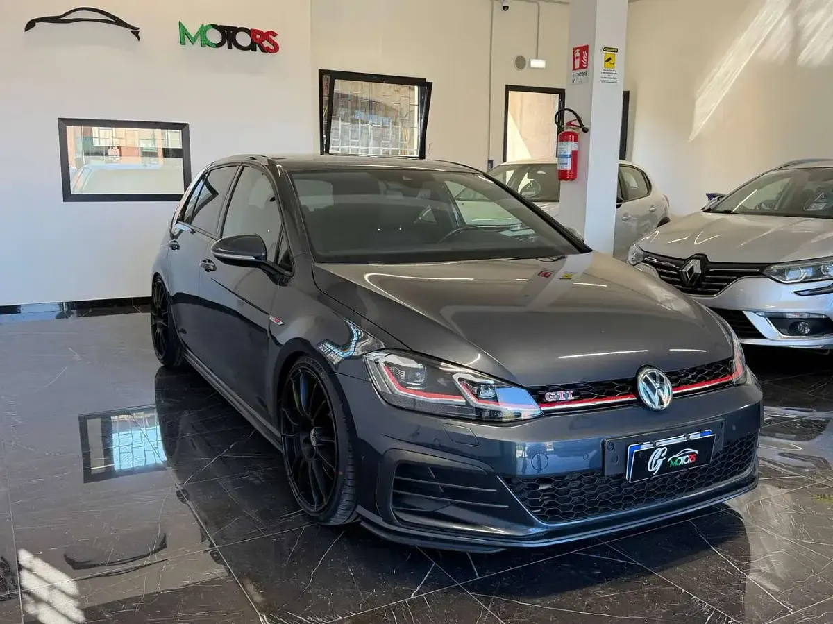 Usata VW Golf VII GTI 245 CV (180 kW) 2019 Grigio Berlina
