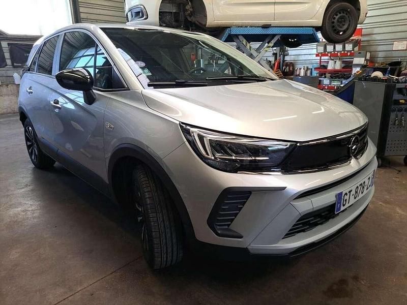 Usata Opel Crossland Elegance 110 CV (80 kW) 2024 Argento SUV