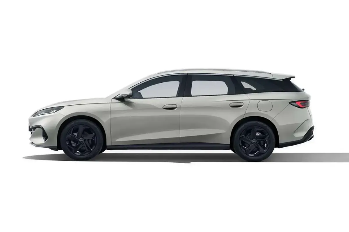 Nuova BYD Seal Comfort 212 CV (155 kW) 2026 Polar white Station wagon