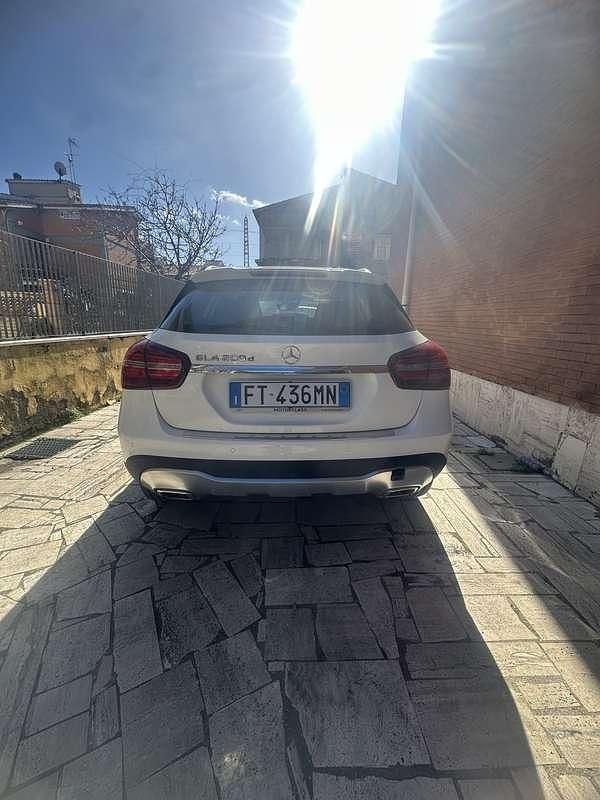 Usata Mercedes GLA200 Executive 136 CV (100 kW) 2018 SUV