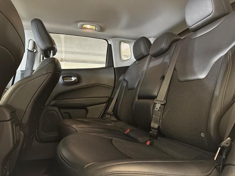 Usata Jeep Compass Limited 170 CV (125 kW) 2019 Bianco SUV