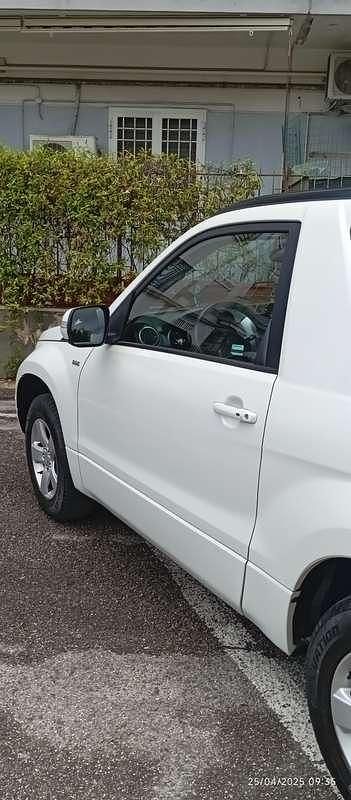 Usata Suzuki Grand Vitara 129 CV (94 kW) 2012 SUV