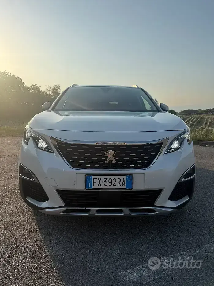 Usata Peugeot 5008 GT-line 131 CV (96 kW) 2019 Bianco SUV