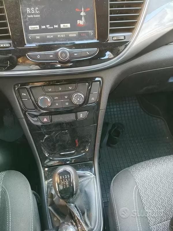 Usata Opel Mokka 115 CV (84 kW) 2016 Grigio SUV