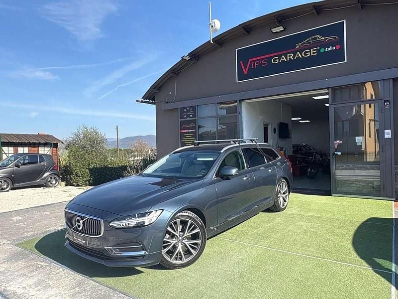Usata Volvo V90 R-Design 190 CV (139 kW) 2020 Grigio Station wagon