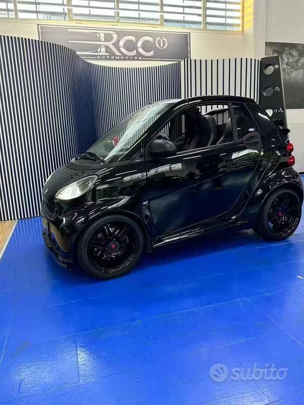 Usata Smart ForTwo Cabrio Brabus 98 CV (72 kW) 2009 Nero Cabrio