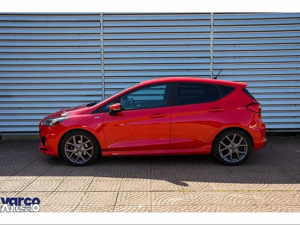 Usata Ford Fiesta ST-Line 125 CV (91 kW) 2023 Race red Utilitaria