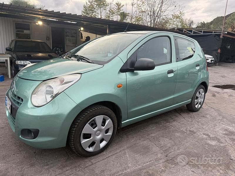 Usata Suzuki Alto GLX 67 CV (49 kW) 2010 Verde Utilitaria