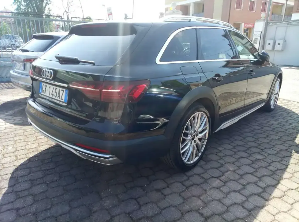 Usata Audi A4 Allroad Ambiente 204 CV (150 kW) 2022 Nero Station wagon