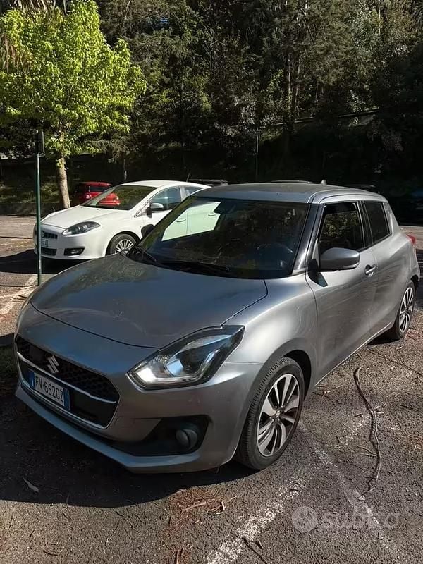 Usata Suzuki Swift 90 CV (66 kW) 2019 Grigio Utilitaria
