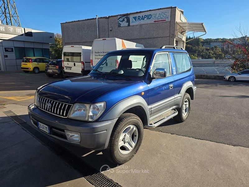 Blu Usata 1999 Toyota Land Cruiser SUV | 14.700 € (Molto cara) - Immagine 1/4
