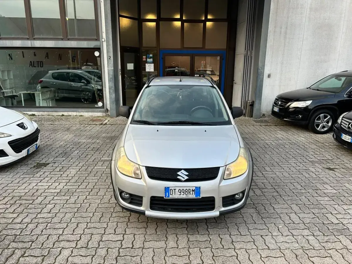 Usata Suzuki SX4 90 CV (66 kW) 2009 Grigio SUV