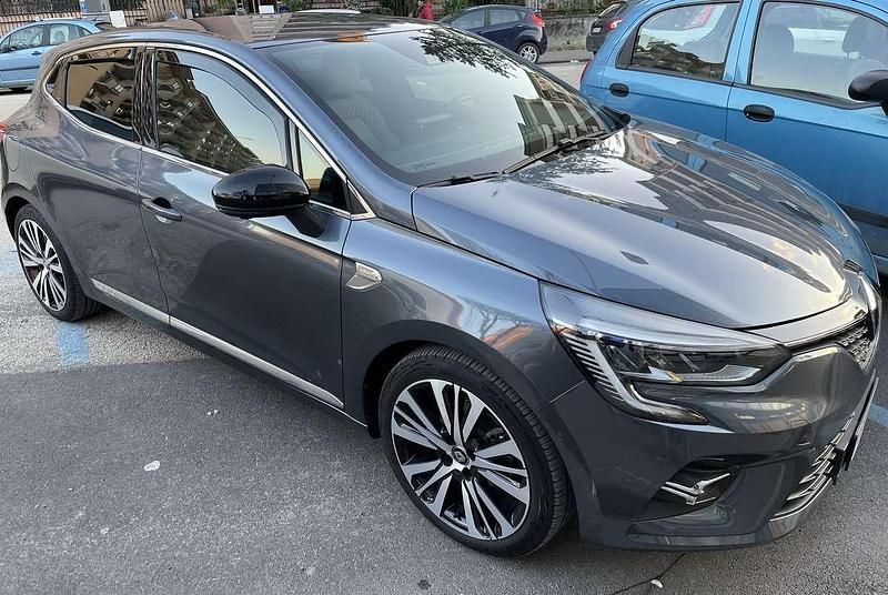 Usata Renault Clio IV Initiale Paris 116 CV (85 kW) 2019 Berlina