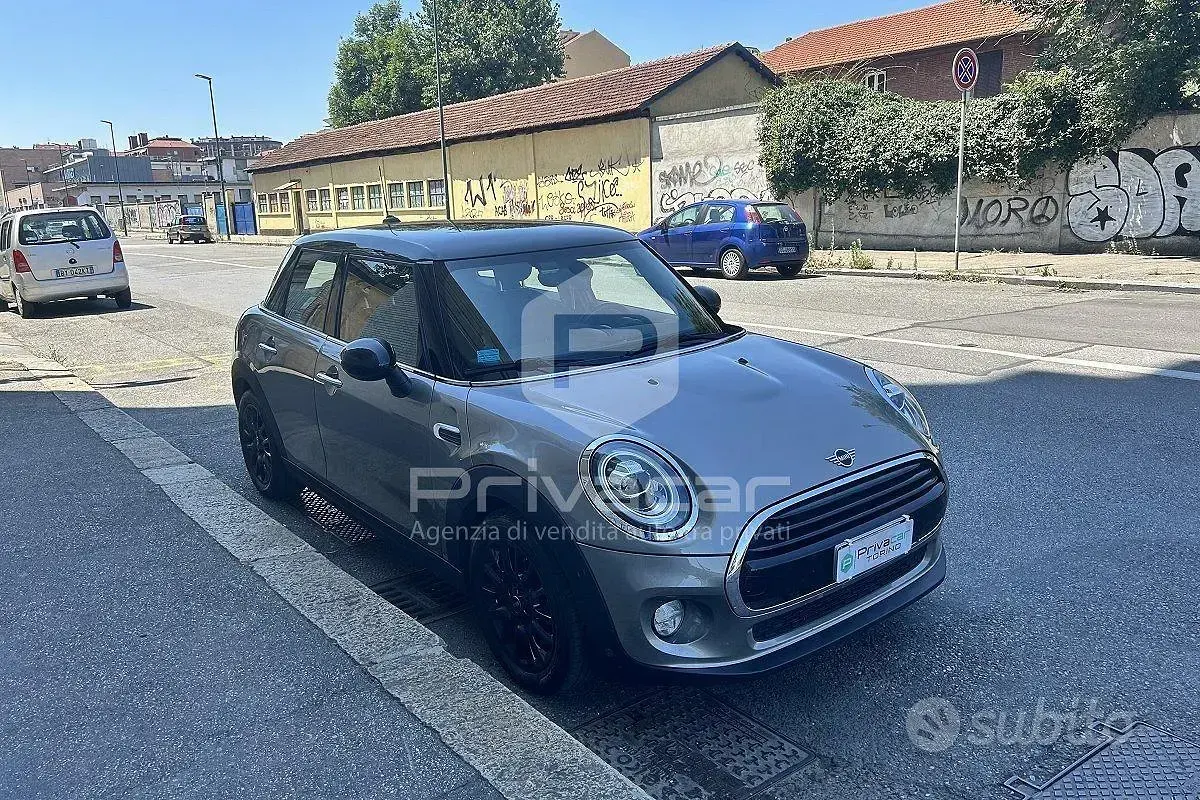 Usata Mini Cooper Hype 136 CV (100 kW) 2019 Grigio Utilitaria