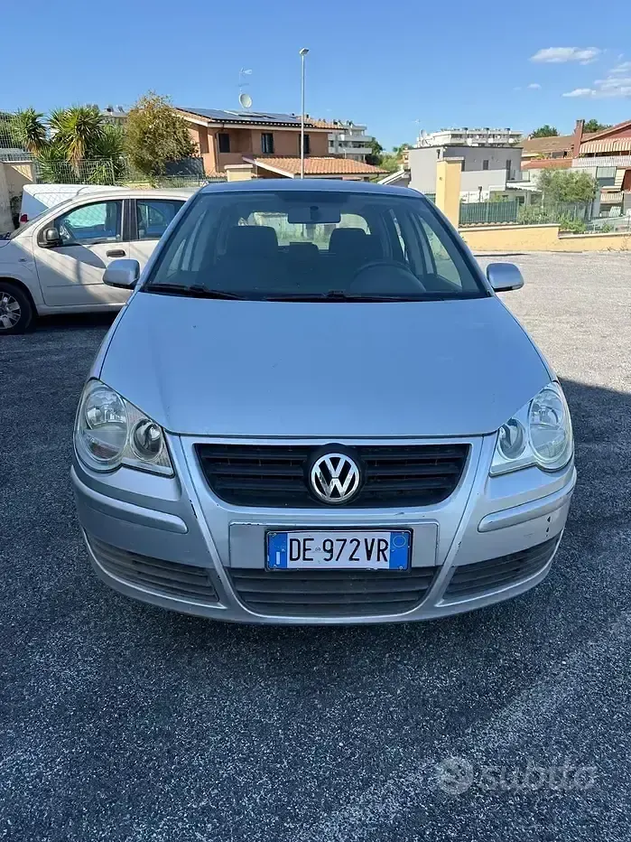 Usata VW Polo Trendline 60 CV (44 kW) 2007 Grigio Utilitaria