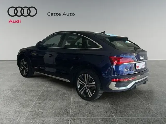 Usata Audi Q5 Sportback S-line plus 204 CV (150 kW) 2022 Blu navarra metallizzato SUV