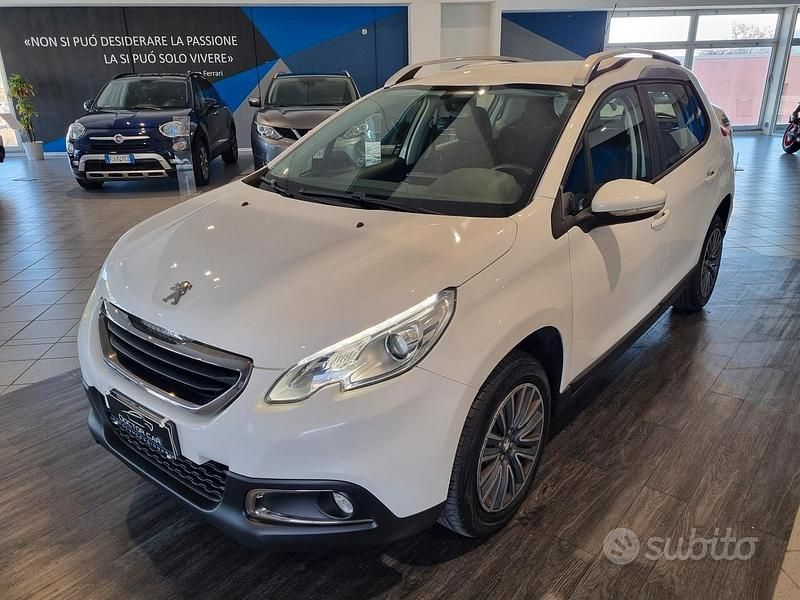 Usata Peugeot 2008 Active 75 CV (55 kW) 2015 Bianco SUV