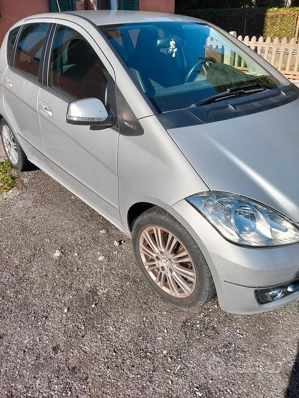 Usata Mercedes 190 SE 2012 Grigio Berlina