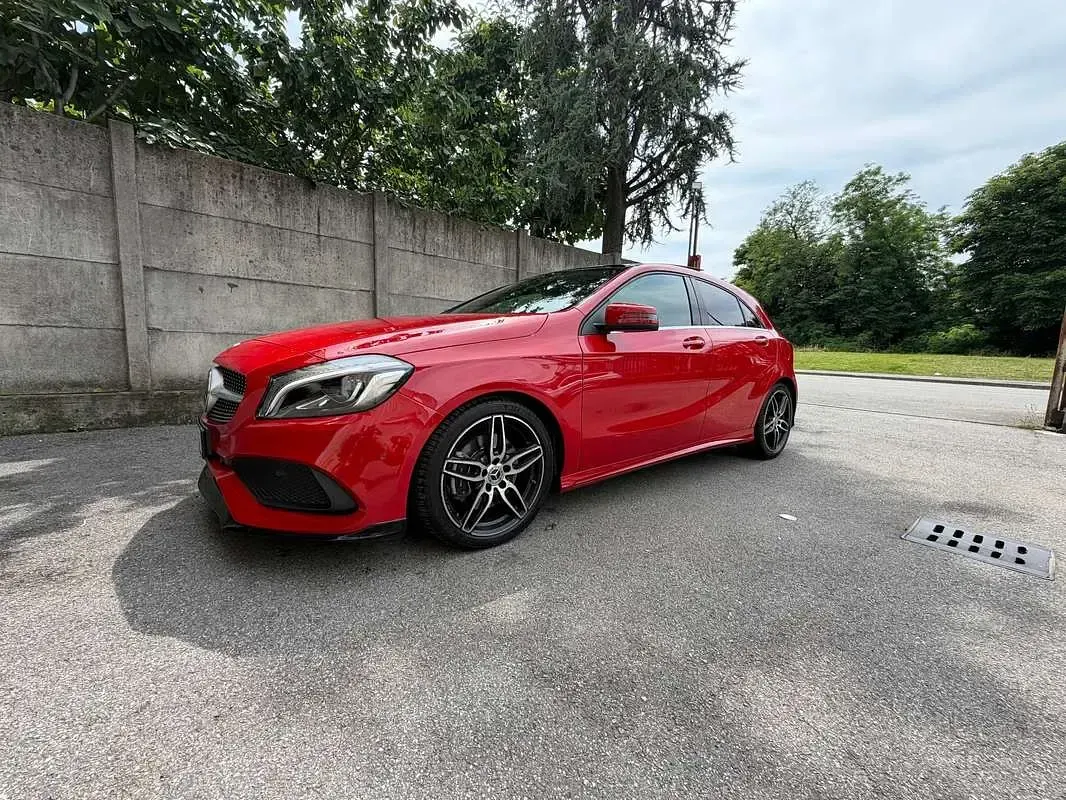 Usata Mercedes 250 211 CV (155 kW) 2017 Rosso Berlina