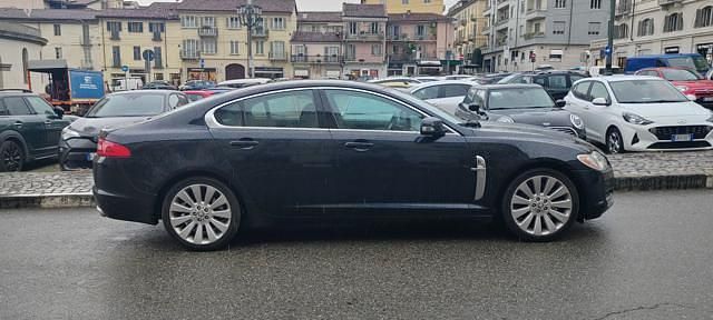 Usata Jaguar XF Luxury 2008 Nero Berlina