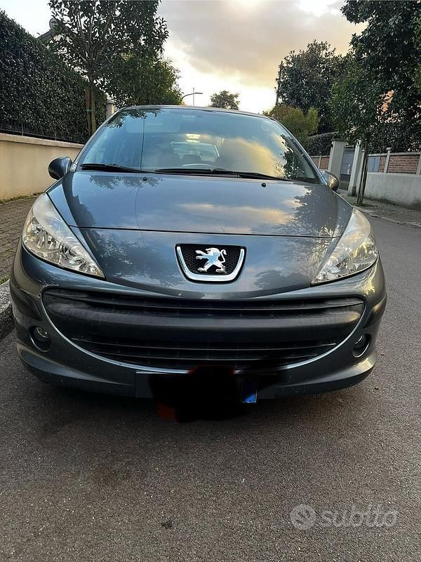 Usata Peugeot 207 88 CV (64 kW) 2007 Berlina