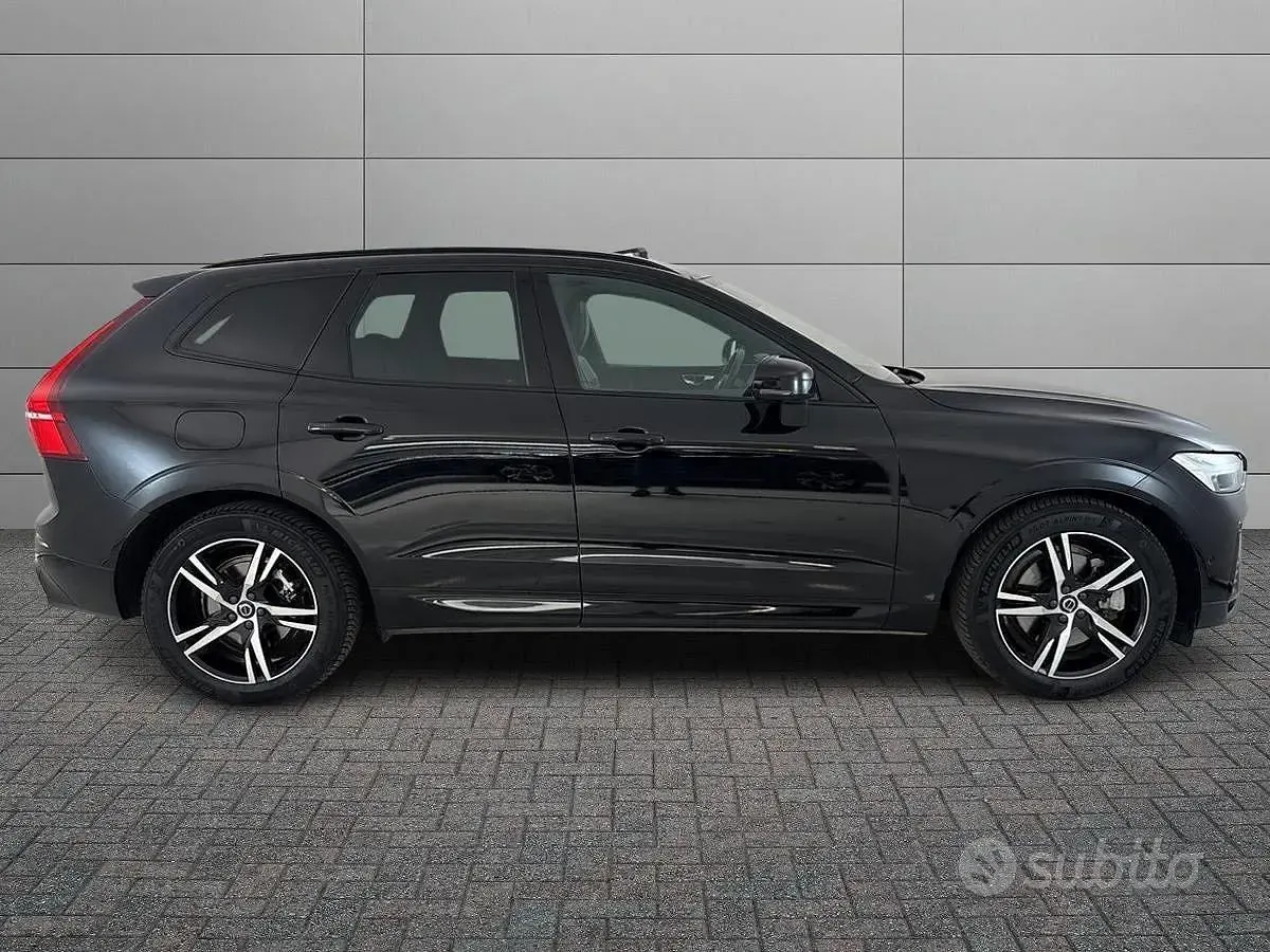 Usata Volvo XC60 Inscription 253 CV (186 kW) 2022 Nero SUV