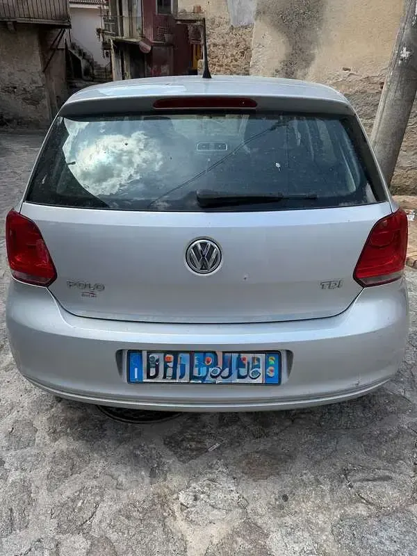 Usata VW Polo Comfortline 69 CV (50 kW) 2009 Grigio Utilitaria