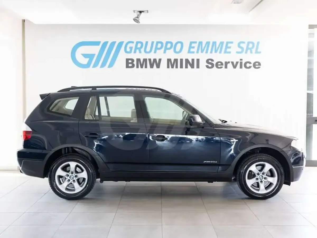 Usata BMW X3 177 CV (130 kW) 2009 Blu metallizzato SUV