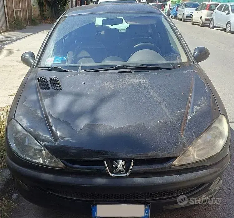 Usata Peugeot 206 68 CV (50 kW) 2004 Nero Utilitaria