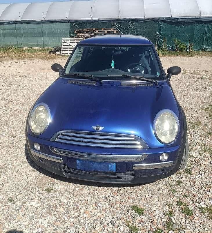 Usata Mini One D 75 CV (55 kW) 2004 Utilitaria