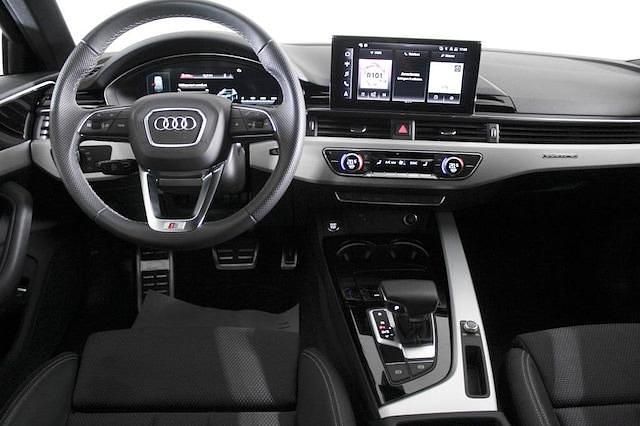 Usata Audi A4 S-Line 204 CV (150 kW) 2024 Blu navarra metallizzato Station wagon