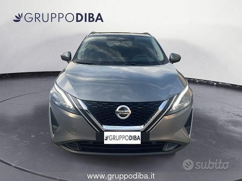 Usata Nissan Qashqai N-Connecta 140 CV (102 kW) 2021 Grigio SUV