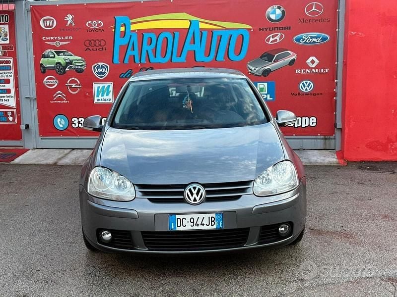 Usata VW Golf V Goal 105 CV (77 kW) 2007 Grigio Berlina