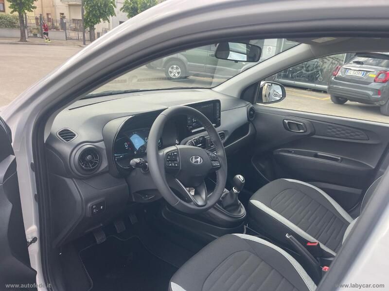 Nuova Hyundai i10 62 CV (45 kW) 2025 Utilitaria
