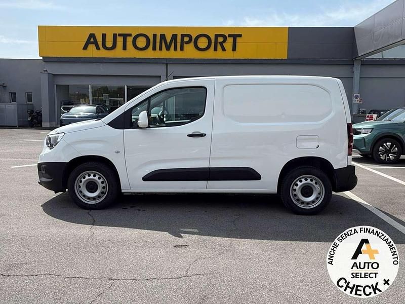 Usata Opel Combo Edition+ 102 CV (75 kW) 2021 Bianco Monovolume