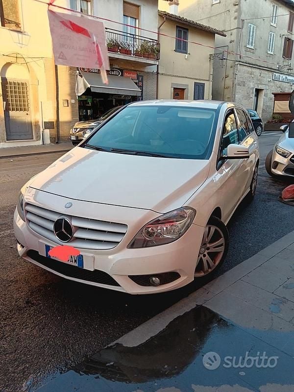 Usata 2014 Mercedes B180 Monovolume | 5800 € (Super prezzo) - Immagine 1/4