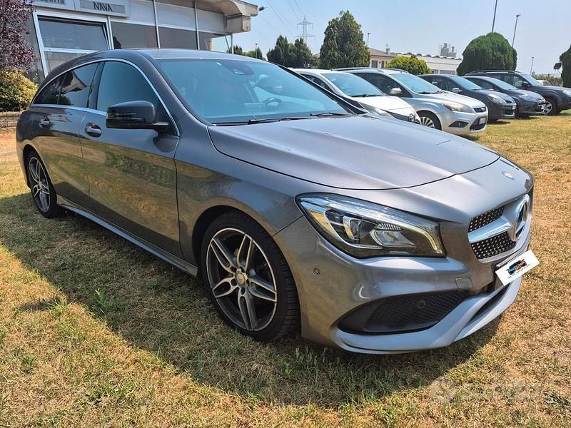 Usata Mercedes CLA200 Premium 136 CV (100 kW) 2017 Grigio Station wagon