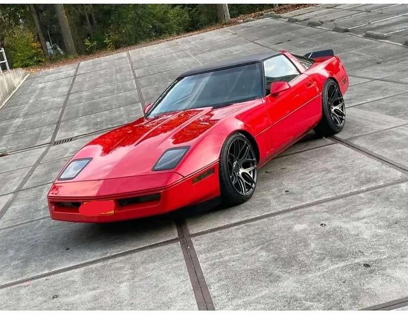 Usata Corvette C4 204 CV (150 kW) 1984 Rosso Cabrio